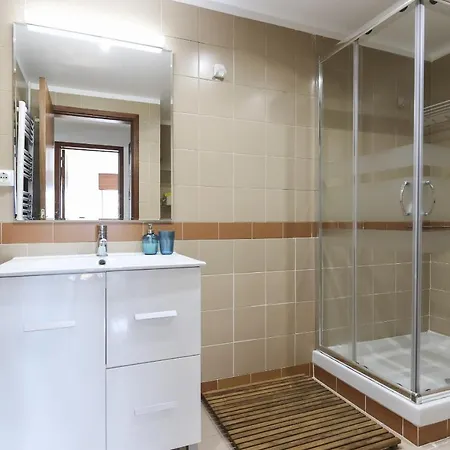 Апартаменты Modern Graca By Homing